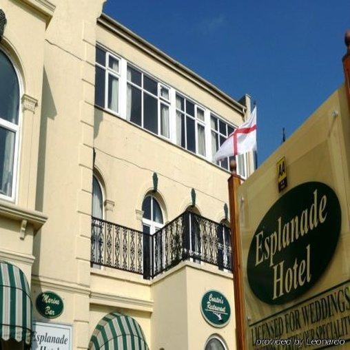 Esplanade Hotel Клактън он Сий Екстериор снимка