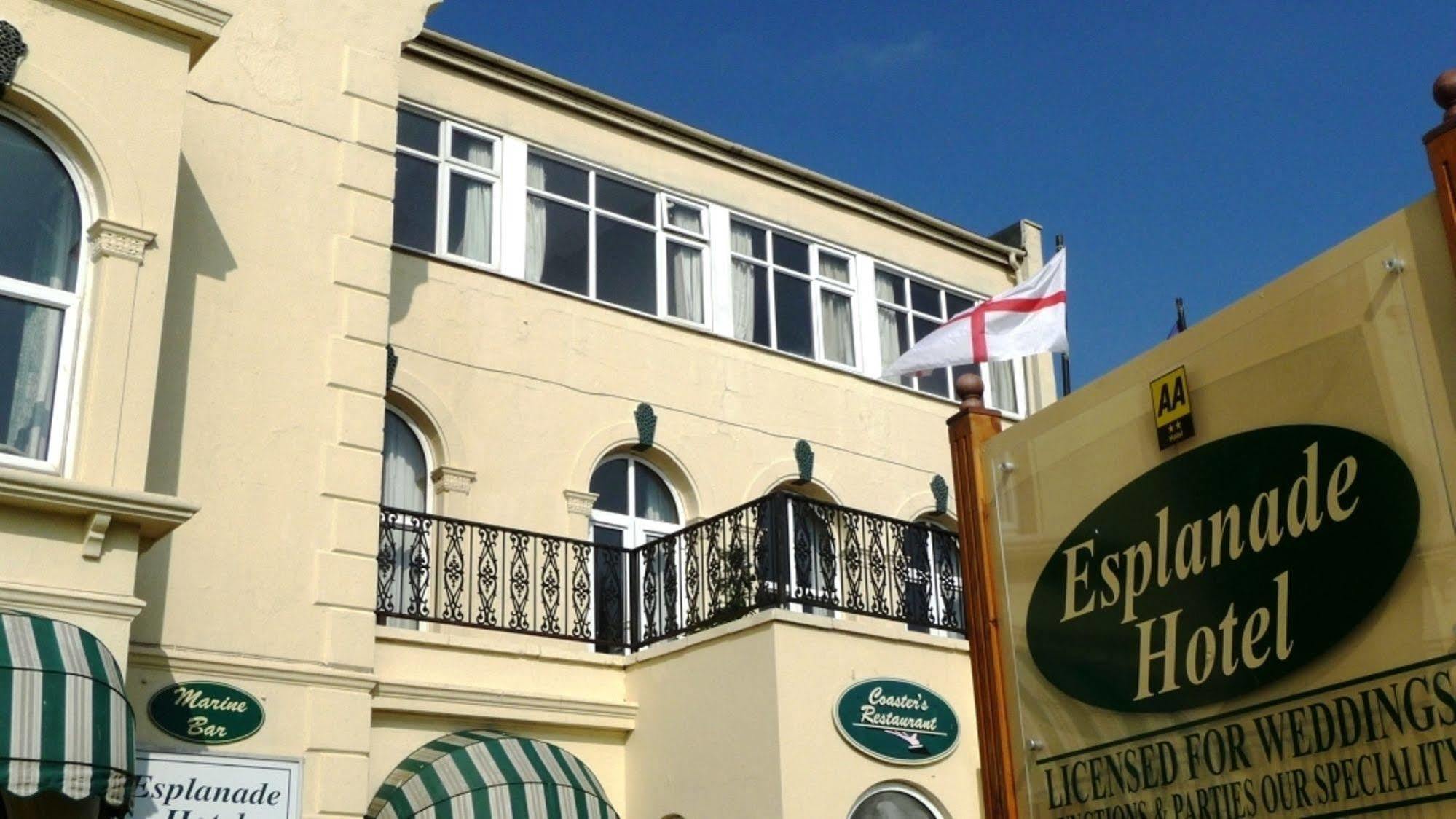 Esplanade Hotel Клактън он Сий Екстериор снимка